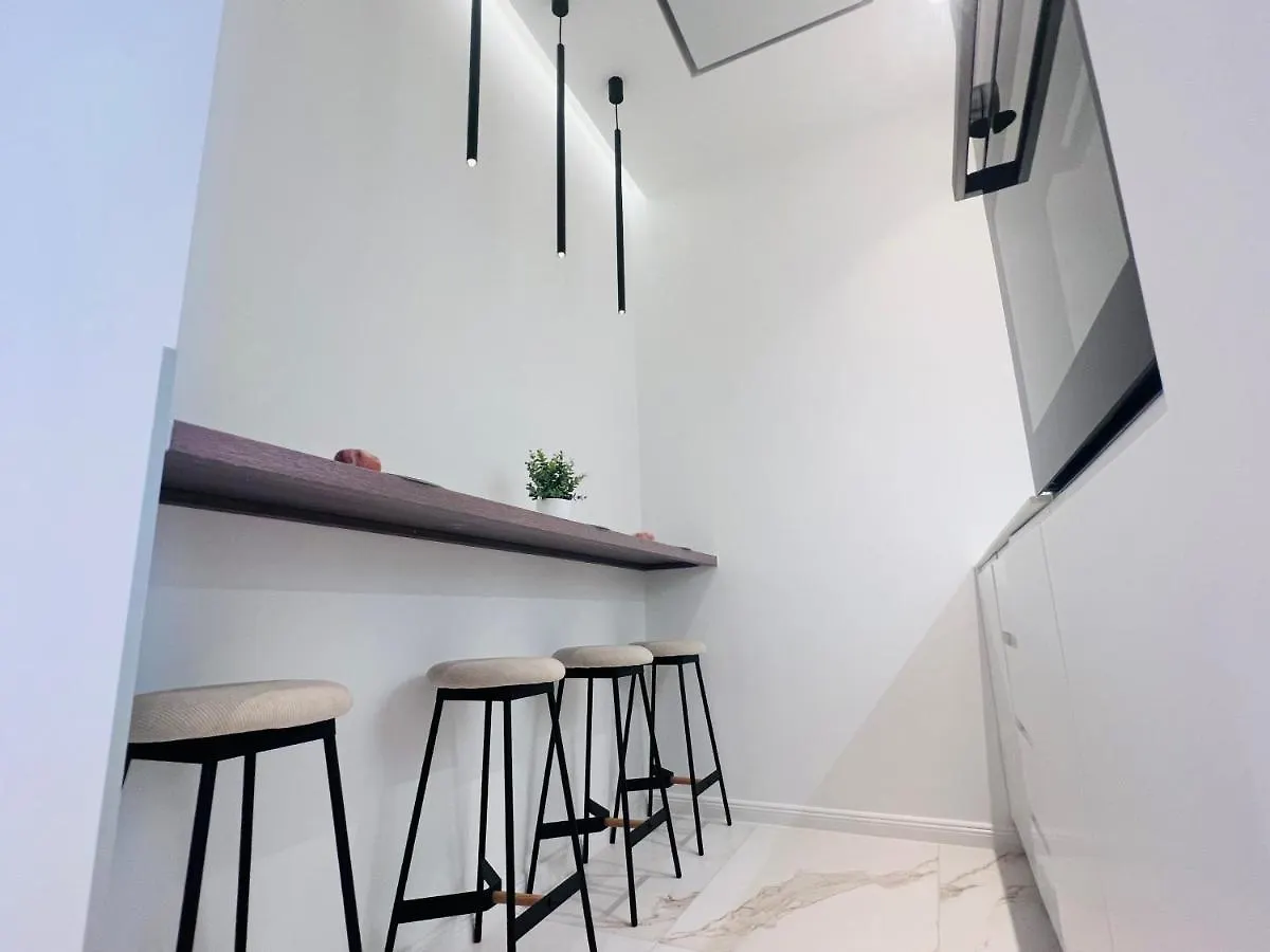 Zeus Design Apartment Schlosspark Schoenbrunn Wien